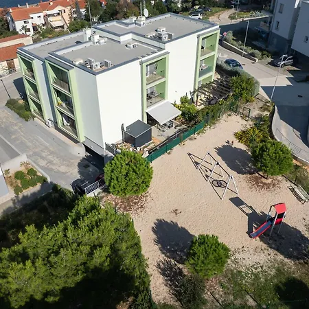 Boutique 10 Apartment
