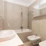 Boutique 10 아파트